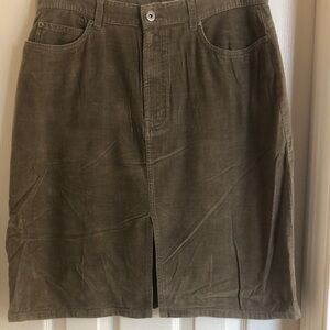 Faded Glory Green Pencil Skirt Knee-length Casual